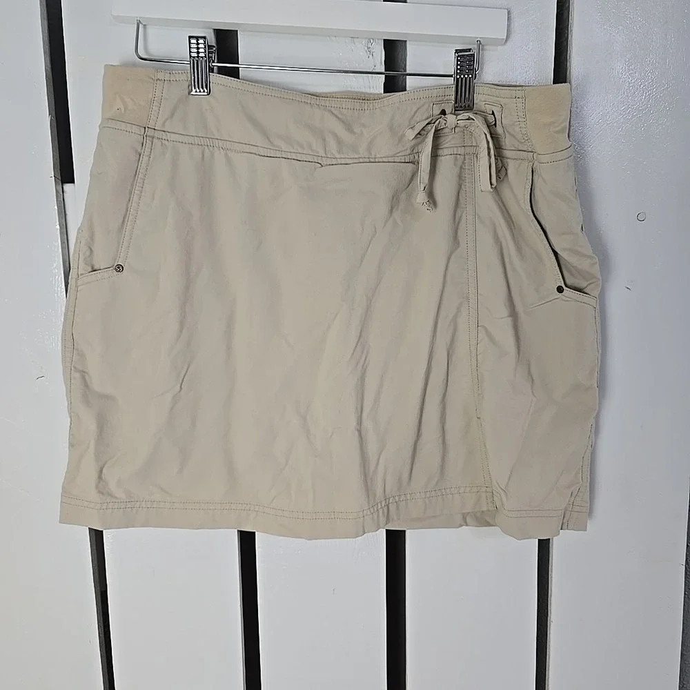 Royal Robbins Womens Jammer Skort L Beige Outdoors Hiking Travel‎ Sporty